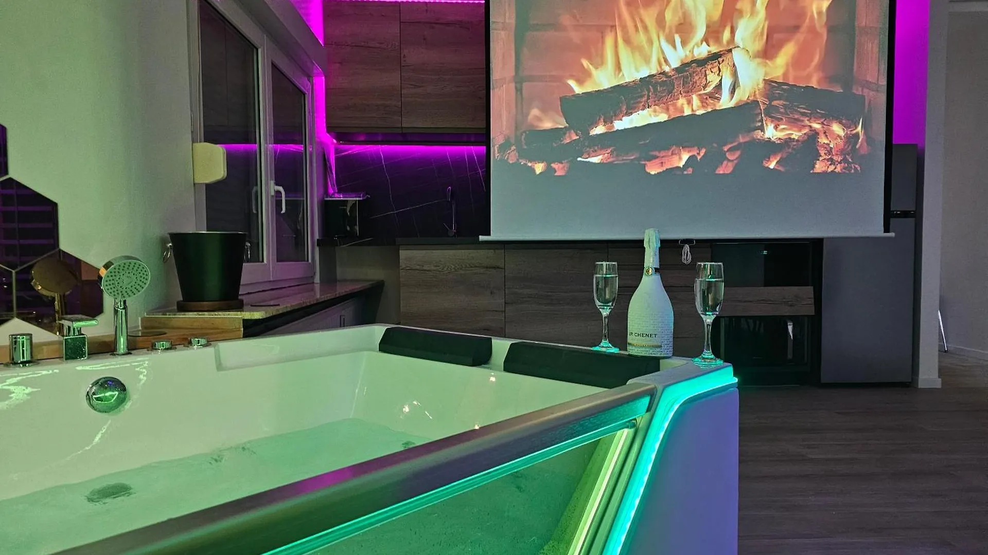 Suite Spa, Jacuzzi & Sauna 0*, Differdange Luxembourg