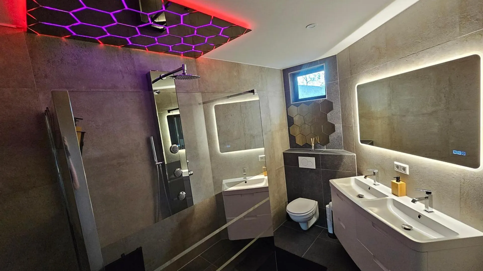 Apartment Suite Spa, Jacuzzi & Sauna Luxembourg